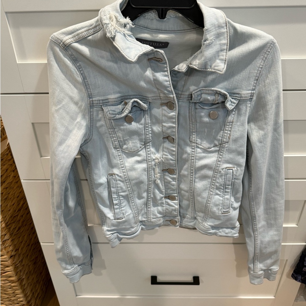 Just USA Small Light Wash Denim Jacket